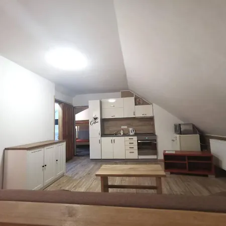 Apartman 99 Klec Kwatera prywatna Trzeboń